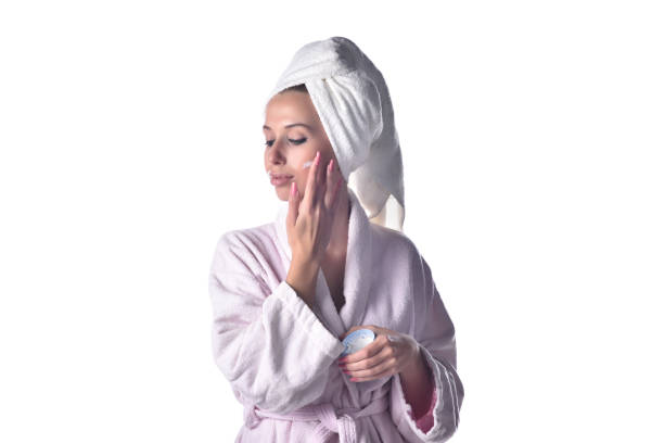 The Exfoliation Advantage: Preventing Wrinkles in Oily Skin