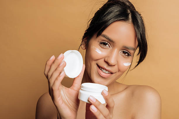 Is It Time to Start Using Retinoids in Your Skincare Routine?
