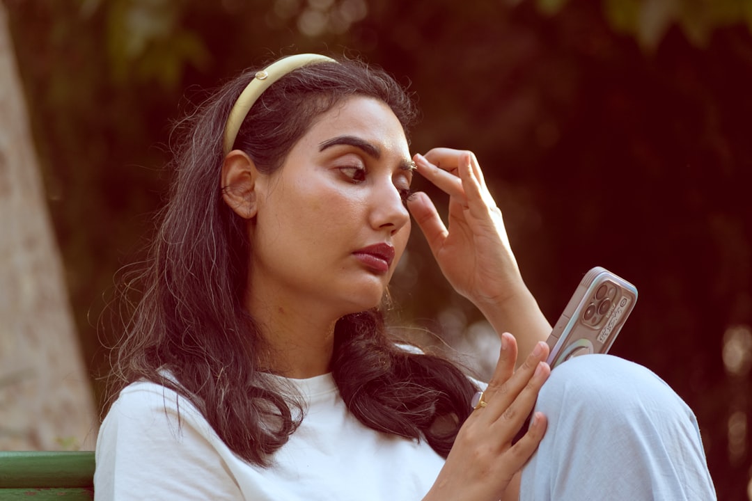 The One Habit in Your 30s That Causes Wrinkles You Might Not Think About