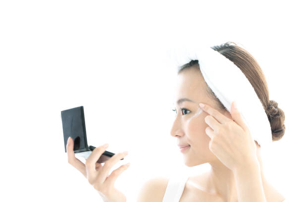 How to Fight Tech Neck Wrinkles Without Giving Up Your Phone