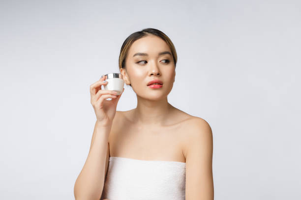 Why Tweens Should Start Wearing Sunscreen Now