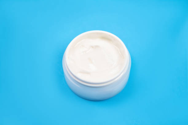 Dehydration Lines Aren’t Wrinkles: Here’s How to Smooth Them in a Week