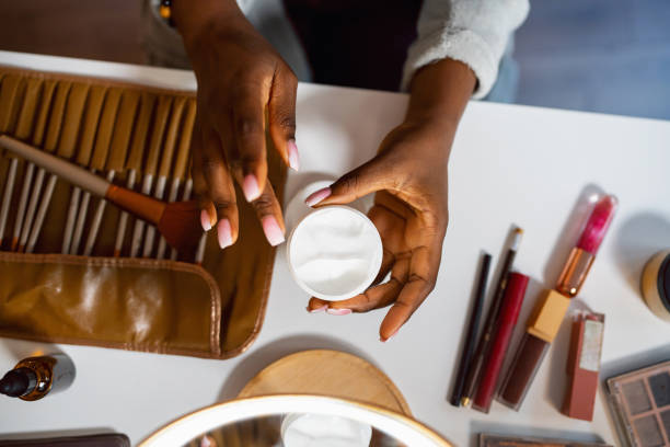 The Beauty Gift That Keeps Your Skin Smooth All Night