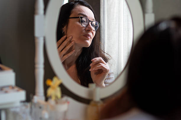 How Everyday Mouth Habits Create Lines Around Your Lips