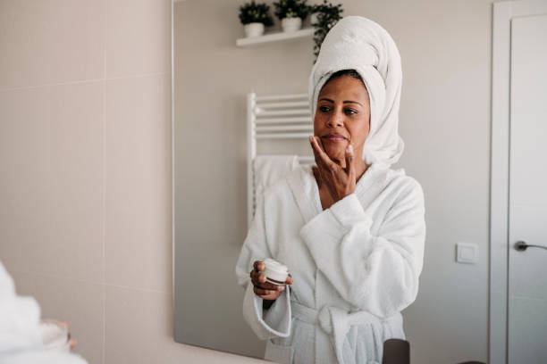 The Chest Wrinkle Trap: How Sun and Sleep Team Up on Your Décolletage