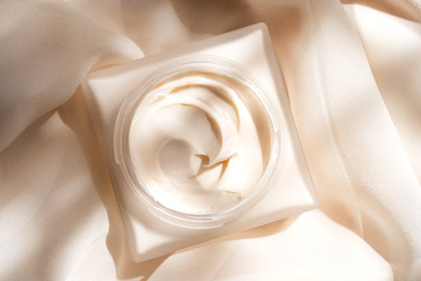 Clean Beauty for Wrinkle Prevention: How to Choose Natural, Sustainable Products That Earn Their Place