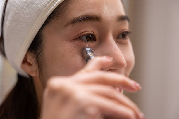 Squalane and Ceramides: The Moisture Duo That Keeps Skin Comfortable All Year